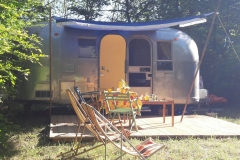 Frühstück vorm Airstream